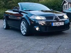 Schwarz Gebraucht 2004 Renault Mégane Cabriolet Cabrio | 8.500 €