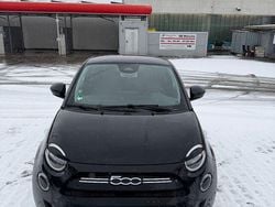 Grau Gebraucht 2022 Fiat 500e Red Limousine | 14.700 € (Superpreis)