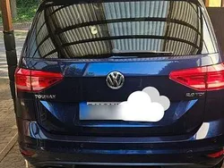 Blau Gebraucht 2017 VW Touran Sound Van / Kleinbus | 18.500 € (Guter Preis)