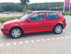 Rot Gebraucht 2002 VW Golf IV Limousine | 1.000 € (Fairer Preis)