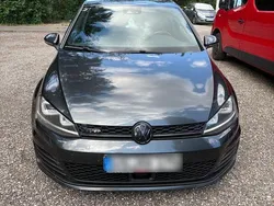 Grau Gebraucht 2015 VW Golf VII GTD Limousine | 9.000 € (Guter Preis)