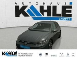 Grau Gebraucht 2023 VW Golf VIII Move Limousine | 26.490 € (Etwas zu teuer)