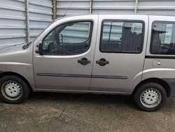 Silber/grau Gebraucht 2001 Fiat Doblò Active Van / Kleinbus | 950 € (Guter Preis)