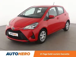 Rot Gebraucht 2018 Toyota Yaris Comfort Kleinwagen | 11.490 € (Etwas zu teuer)