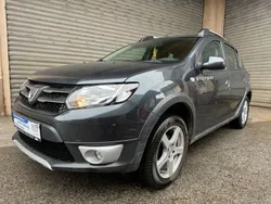 Grau Gebraucht 2016 Dacia Sandero Prestige Kleinwagen | 8.995 € (Etwas zu teuer)