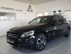 Schwarz Gebraucht 2016 Mercedes C350e Kombi | 14.998 € (Fairer Preis)