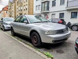 Silber Gebraucht 2000 Audi A4 Limousine | 850 € (Superpreis)