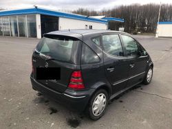 Schwarz Gebraucht 2002 Mercedes A160 Limousine | 950 € (Fairer Preis)