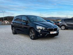 Schwarz Gebraucht 2016 BMW 220 Gran Tourer Sport Line Van / Kleinbus | 11.999 € (Fairer Preis)
