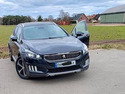 Grau Gebraucht 2018 Peugeot 508 RXH Kombi | 12.499 €