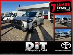 Shimmering silver Neu 2025 Toyota Corolla Cross SUV | 32.990 € (Guter Preis)