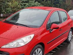 Rot Gebraucht 2009 Peugeot 207 Kleinwagen | 2.800 € (Fairer Preis)