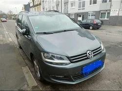 Grau Gebraucht 2011 VW Sharan Van / Kleinbus | 9.199 € (Fairer Preis)