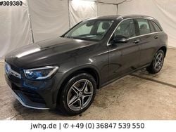 Graphitgrau Gebraucht 2020 Mercedes GLC300e AMG SUV | 32.950 € (Fairer Preis)