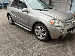 Beige Gebraucht 2008 Mercedes ML55 AMG SUV | 14.800 €