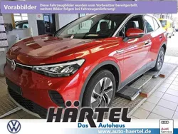 Kings red, metallic Gebraucht 2023 VW ID.4 Pure SUV | 24.600 € (Superpreis)