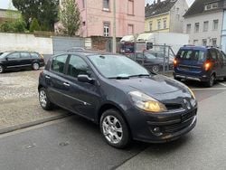 Blau Gebraucht 2007 Renault Clio III Dynamique Limousine | 5.500 € (Fairer Preis)