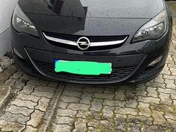Schwarz Gebraucht 2015 Opel Astra Kombi | 4.100 €