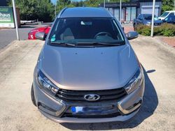 Beige Gebraucht 2018 Lada Vesta Kombi | 9.400 € (Fairer Preis)