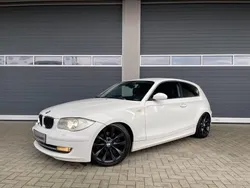 Weiß Gebraucht 2009 BMW 123 Performance Kleinwagen | 4.500 € (Fairer Preis)