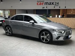 Grau Gebraucht 2021 Mercedes A200 Limousine | 25.740 € (Fairer Preis)