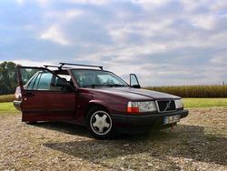 Rot Gebraucht 1991 Volvo 940 Limousine | 3.990 €