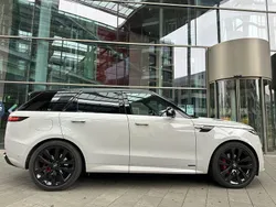 Grau Gebraucht 2023 Land Rover Range Rover Sport Autobiography SUV | 97.940 €