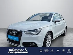 Weiß Gebraucht 2011 Audi A1 Ambition Kleinwagen | 7.989 € (Etwas zu teuer)