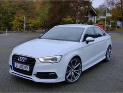 Weiß Gebraucht 2014 Audi A3 S-Line Limousine | 15.800 € (Etwas zu teuer)