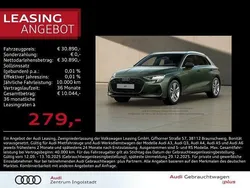 Distriktgrün metallic Gebraucht 2025 Audi A3 Ambiente | 30.890 € (Superpreis)
