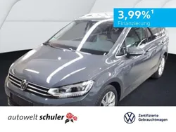 Delfingrau metallic Gebraucht 2024 VW Touran Highline Van / Kleinbus | 37.950 € (Etwas zu teuer)