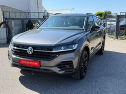 Grau Gebraucht 2020 VW Touareg Elegance SUV | 29.999 € (Guter Preis)