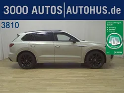 Sechura beige (metallic) Gebraucht 2022 VW Touareg R-line SUV | 42.980 € (Guter Preis)