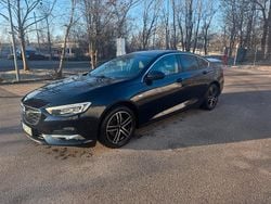 Blau Gebraucht 2017 Opel Insignia Dynamic Limousine | 13.000 € (Fairer Preis)