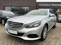Silber Gebraucht 2014 Mercedes E200 Limousine | 12.900 € (Guter Preis)