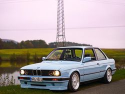 Blau Gebraucht 1990 BMW 316 Coupé | 22.500 €