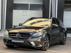 Grau Gebraucht 2020 Mercedes C220 Avantgarde Kombi | 18.900 € (Guter Preis)