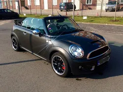 Grau Gebraucht 2011 Mini Cooper S Kleinwagen | 8.000 € (Fairer Preis)