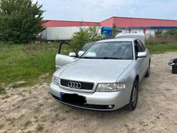 Gebraucht 2000 Audi A4 Basis Kombi | 899 € (Guter Preis)