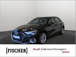 Mythosschwarz metallic Gebraucht 2024 Audi A3 Sportback Advanced Limousine | 32.987 € (Guter Preis)