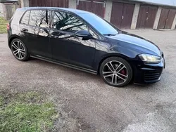 Schwarz Gebraucht 2016 VW Golf VII GTD Limousine | 14.000 € (Fairer Preis)