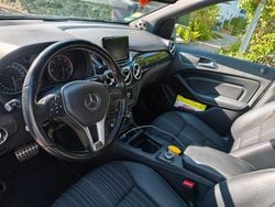 Grau Gebraucht 2015 Mercedes B200 Van / Kleinbus | 9.300 € (Superpreis)