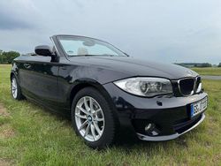 Schwarz Gebraucht 2012 BMW 120 Cabriolet Sport Line Cabrio | 12.549 € (Fairer Preis)