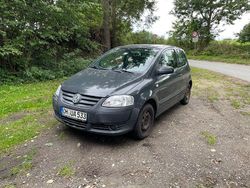 Grau Gebraucht 2009 VW Fox Kleinwagen | 1.290 € (Fairer Preis)