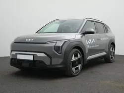 Schiefergrau metalli Gebraucht 2025 Kia EV3 4 SUV | 39.380 € (Superpreis)