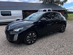 Schwarz Gebraucht 2024 Peugeot 208 Allure Kleinwagen | 15.500 € (Guter Preis)