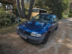 Blau Gebraucht 1997 Opel Astra Kleinwagen | 1.100 € (Fairer Preis)