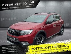 Andere farbe Gebraucht 2018 Dacia Sandero Celebration Kleinwagen | 10.395 € (Etwas zu teuer)