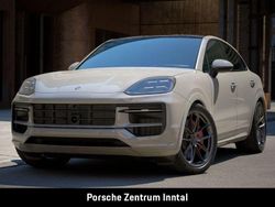 Grau Neu 2025 Porsche Cayenne Coupe GTS Sport Coupé | 174.137 € (Etwas zu teuer)