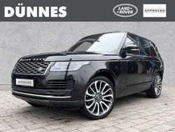 Schwarz (santoriniblack metallic) Gebraucht 2019 Land Rover Range Rover Vogue SUV | 63.895 € (Teuer)